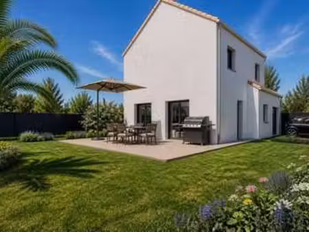 vente terrain à sainte-pazanne (44680) : à vendre / 870m² sainte-pazanne