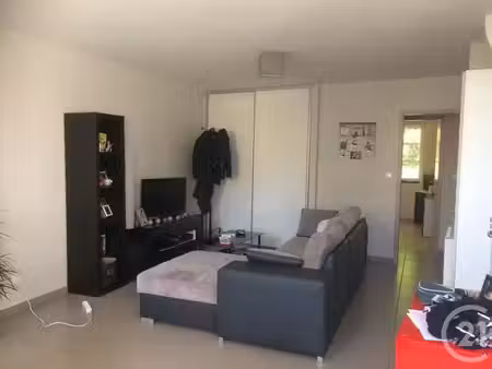 appartement f3 à louer - 3 pièces - 78 m2 - trevoux - 01 - rhone-alpes