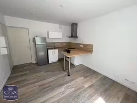 location appartement t1 à angers centre (49000) : à louer t1 / 31m² angers centre