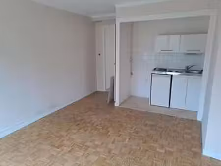 location appartement 2 pièces à nantes procé - monselet (44000) : à louer 2 pièces / 35m² 