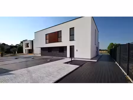 maison exceptionnelle à vendre à moerbeke pour € 650.000 avec 3 chambres à coucher