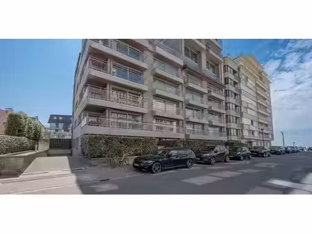 garage à louer à heist pour € 2.250