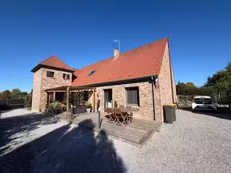 vente maison 5 pièces 196 m² à lestrem (62136)  444 900 €