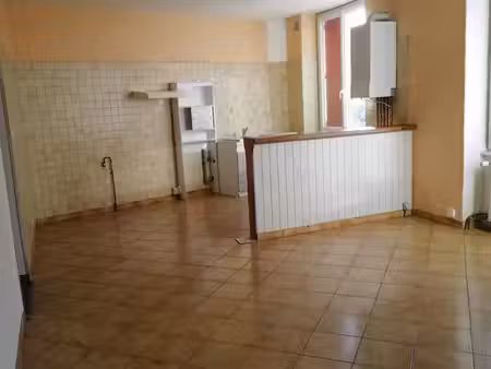 t3 sans vis à vis quartier calme