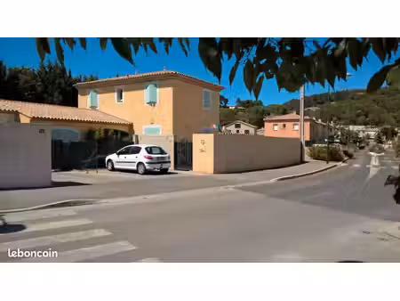 villa néo-provençale de 115 m² à vendre sur cuers (83390 - var)