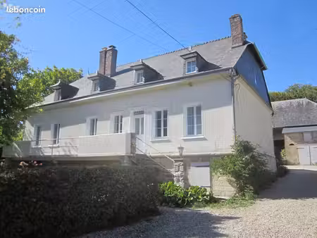 maison 7 pièces 199 m²