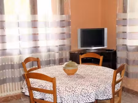 a louer t2 meuble a villargondran