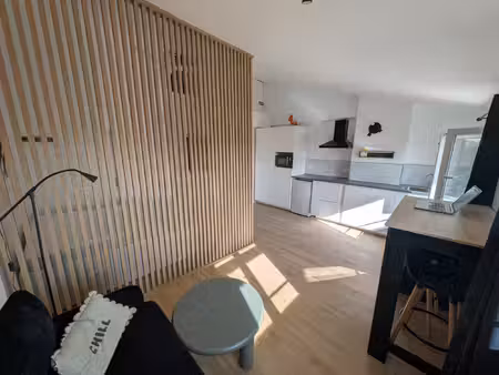 studio meublé entièrement rénové toulon  secteur place d'a