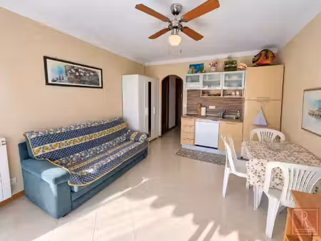 cannes – studio banane vue