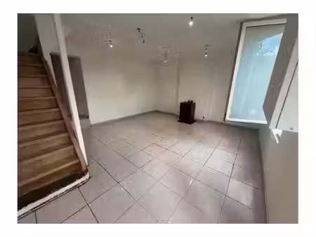 maison à louer à rue cornelis debruyn 29 lodelinsart (vbe72863)