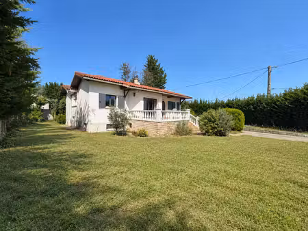 maison individuelle 5 piéces 105 m²