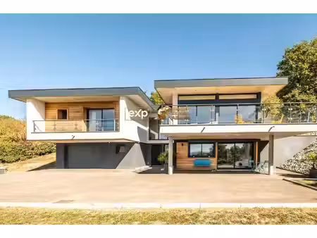 villa contemporaine récente