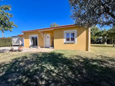 villeneuve sur lot maison de plain-pied avec jardin. venez découvrir cette charmante maiso