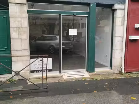 location commerce bayonne 64100 35m²