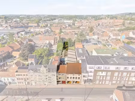 local commercial  logement  entrepôt et terrain à bâtir