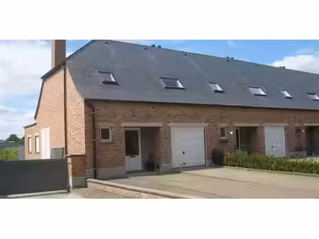 maison à louer à herselt pour € 890 avec 3 chambres à coucher