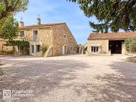 maison 13 pièces 288 m²