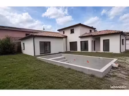 à saisir maison neuve à terminer