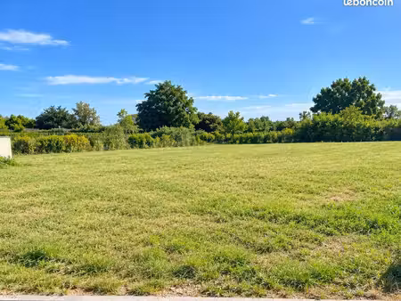 terrain 361 m² andilly