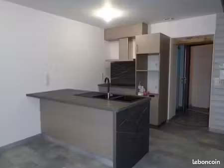 a louer t3 duplex 73m²