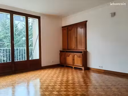 location appartement 3 pièces 52 m² épinay-sur-seine