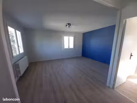 appartement 3 pièces 65 m² avec petit jardin de 55 m²