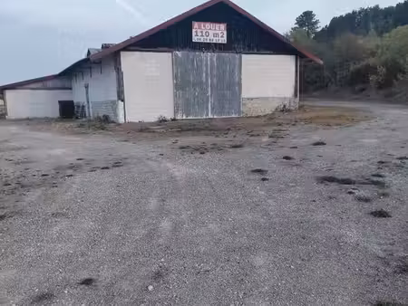 hangar a louer