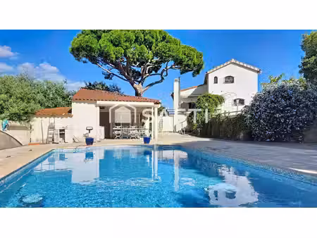 maison 134 m² avec piscine  vue dégagée  terrain 1300 m²