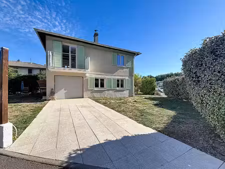 maison individuelle au coeur d'un joli quartier