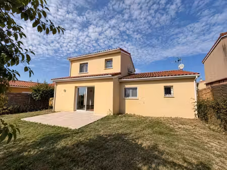 nouveauté rieumes : maison t4 avec jardin  terrasse sud et vue pyrénées !