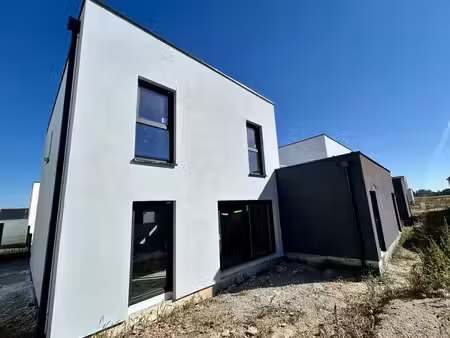 maison 4/5p  110m2  jardin  garage  houssen