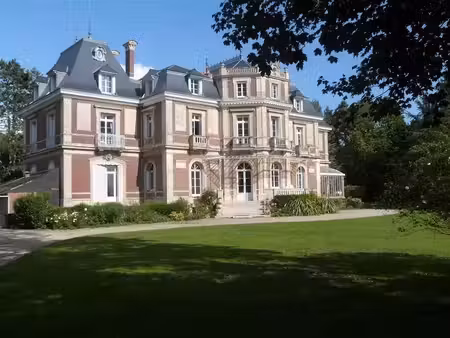 vente maison 17 pièces 850 m² hénouville (76840)