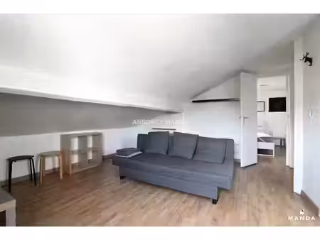 t2 meublé - 1  rue des carrières  92150  suresnes  france