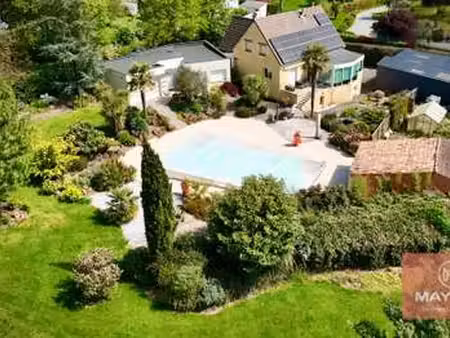 vente demeure d'exception piscine à laval (53000) : à vendre piscine / 285m² laval