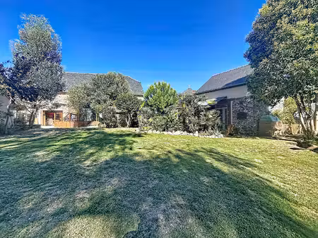 maison et gîte indépendant de charme à vendre sur sainte-féréole : rénovation récente  245