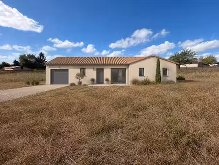 terrain a bâtir de 3254 m²