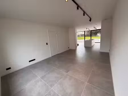 maison moderne 3ch  avec terrasse & jardin près de tervuren