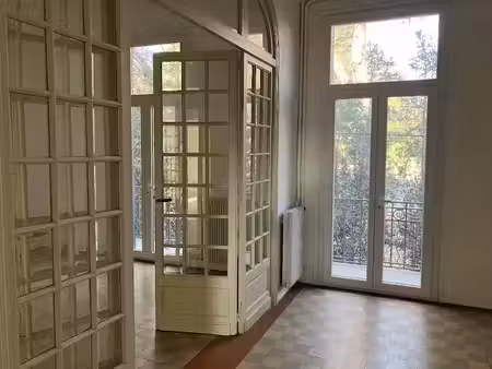 location appartement 4 pièces 106 m² à beziers (34500)  707 €