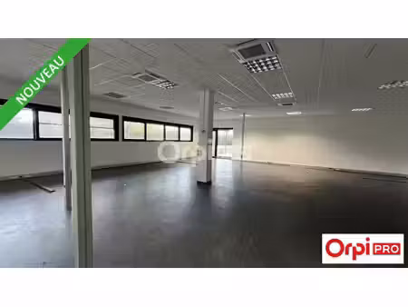 location bureaux bourg de peage 26300 400m² à 906m²