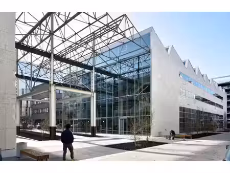 coworking 105m² à 251m²