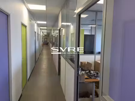 location entrepôt vitrolles 13127 850m²