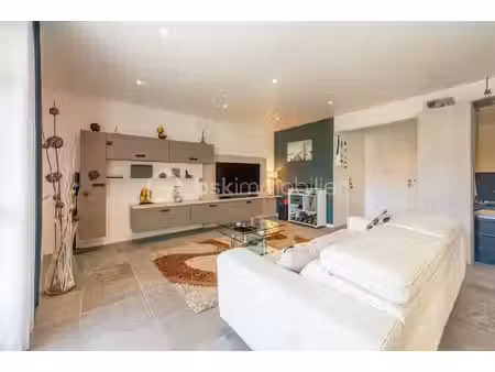 appartement de 69 44 m² à sillingy