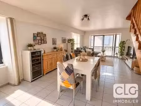 location appartement 3 pièces à pont-l'abbé (29120) : à louer 3 pièces / 53m² pont-l'abbé