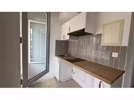 appartement 2 pièces 33 m² à louer saint-pierre-des-corps 37700 ? | era immobilier