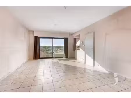 zuidgericht duplexappartement met terras  garagebox en fantastisch uitzicht