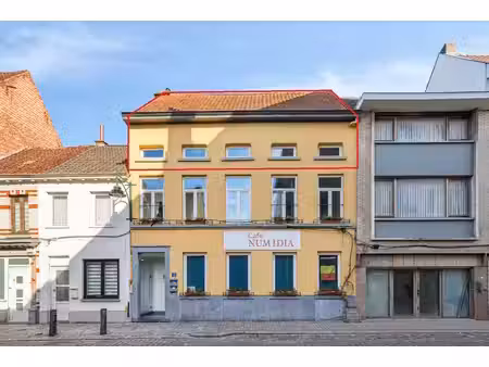 te koop - gerenoveerd appartement met 2 slaapkamers en epc b