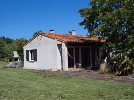 vente maison 5 pièces  102.00m²  rétaud