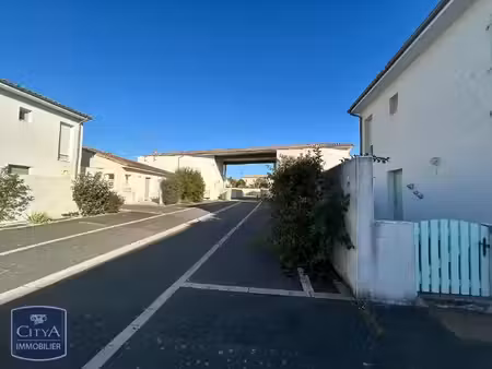 maison à louer 4 pièces 85.08 m² - fouras (17) - 1 050€
