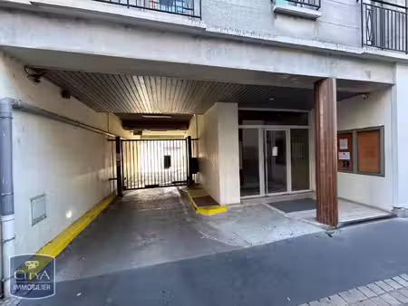 parking à louer - tours (37) - 168€