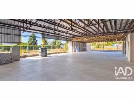vente divers 5 pièces 360 m² warcq (08000)